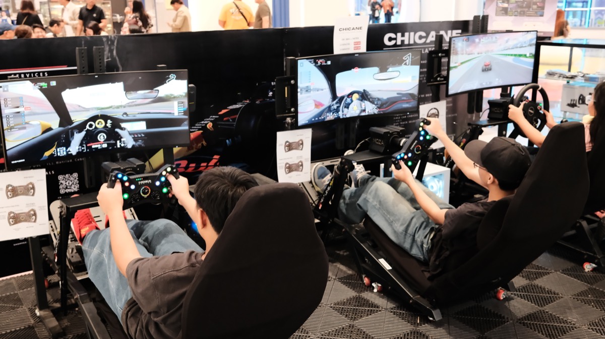 Simulator Racing Experience